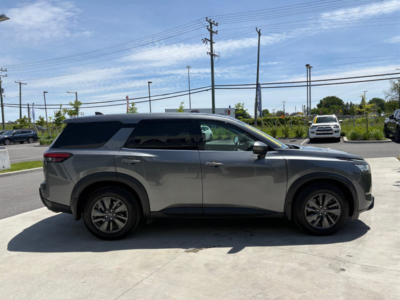 nissan Pathfinder 2022 - 13