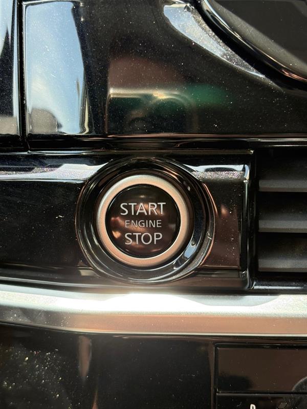 nissan Pathfinder 2022 - 18