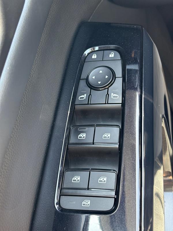 nissan Pathfinder 2022 - 23