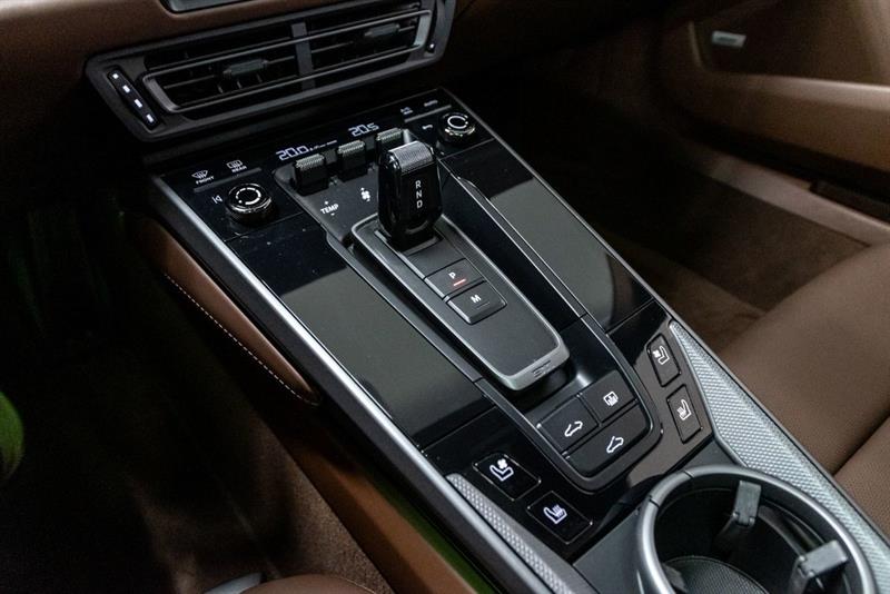 porsche 911 2021 - 19