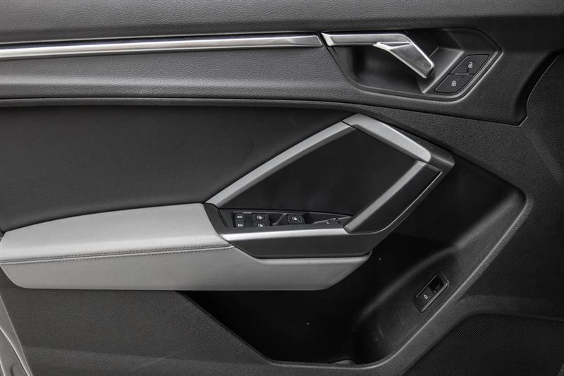 audi Q3 2020 - 13