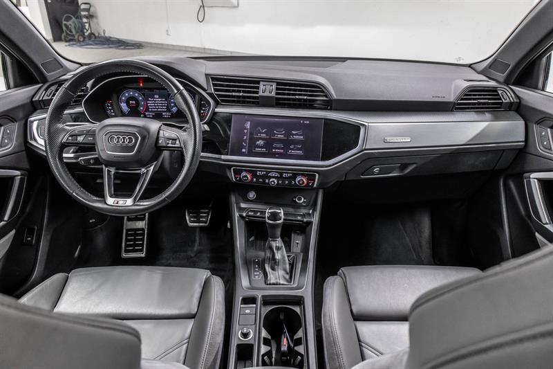 audi Q3 2020 - 32
