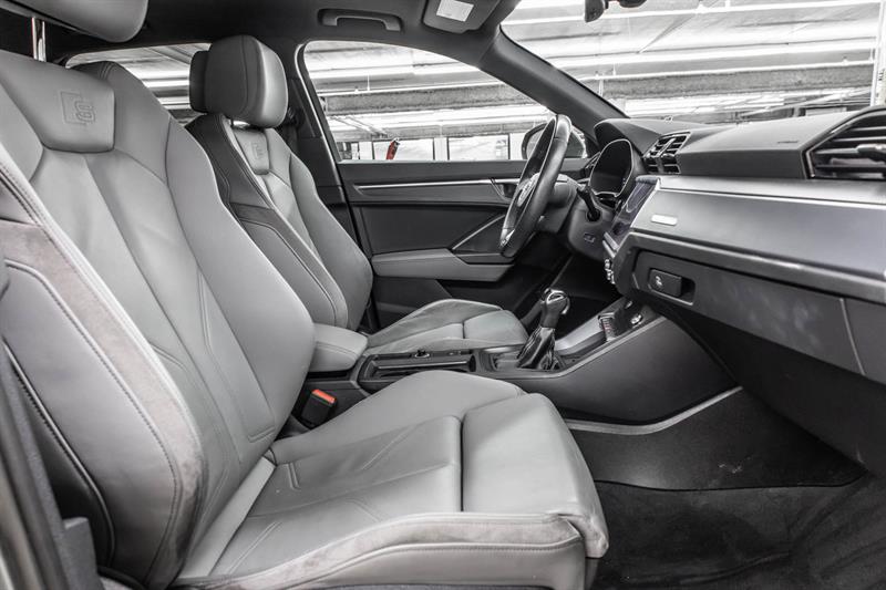 audi Q3 2020 - 35