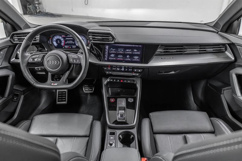 audi S3 berline 2024 - 33