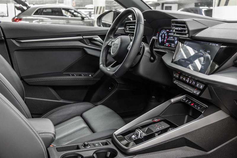 audi S3 berline 2024 - 37