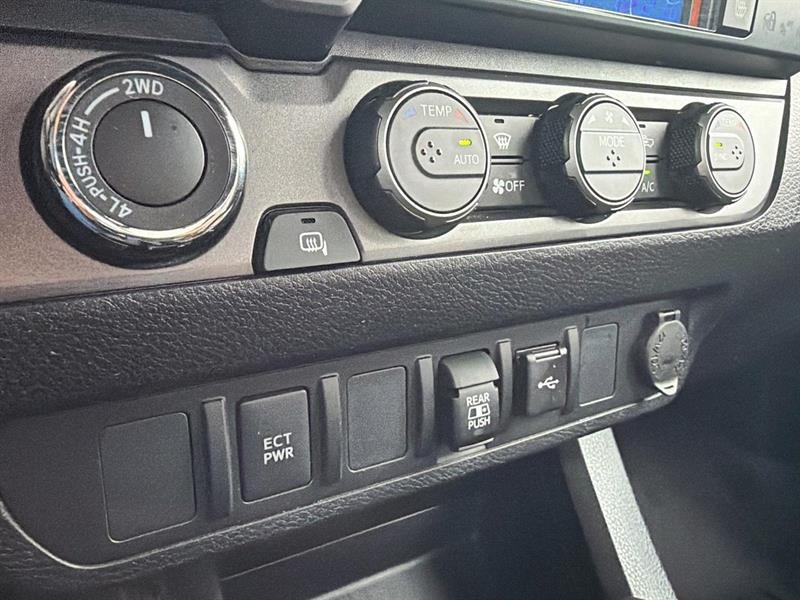 toyota Tacoma 2022 - 19