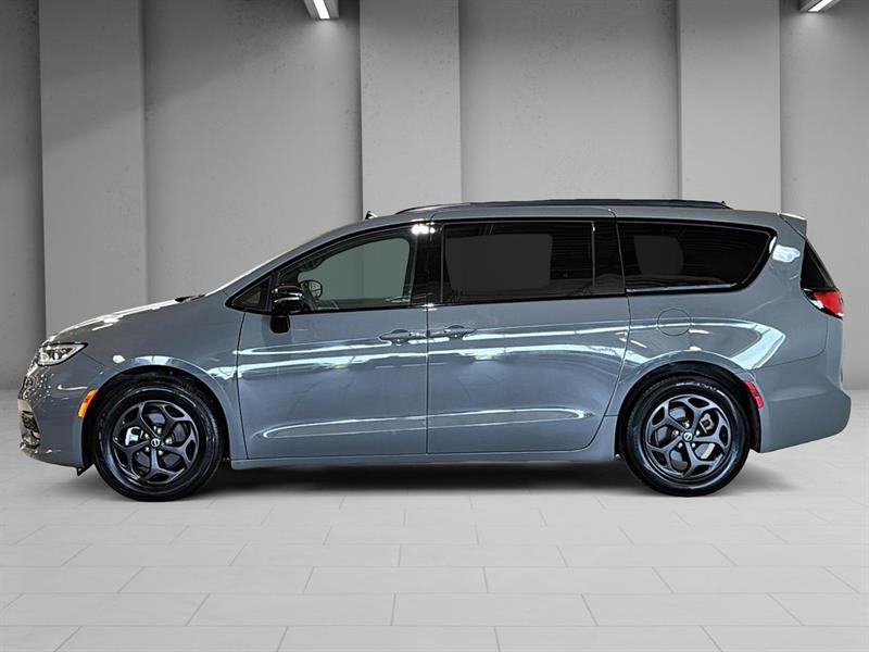 chrysler Pacifica 2025 - 9