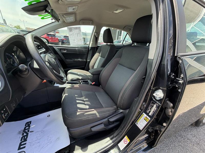 toyota Corolla 2018 - 13