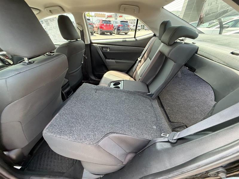 toyota Corolla 2018 - 33
