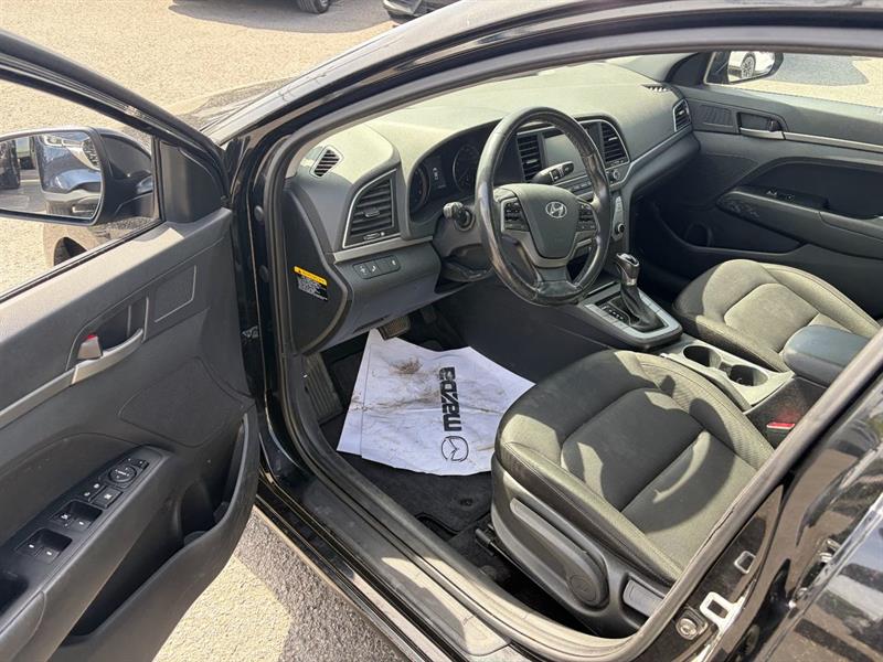 hyundai Elantra 2018 - 12