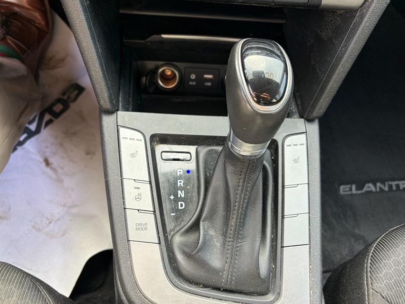 hyundai Elantra 2018 - 24
