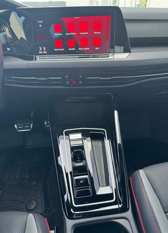 volkswagen Golf GTI 2024 - 17