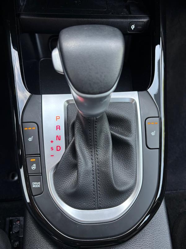 kia Forte 2024 - 18