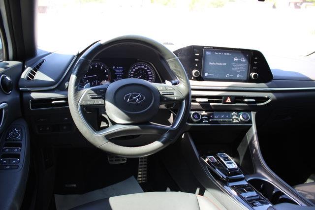 hyundai Sonata 2020 - 12
