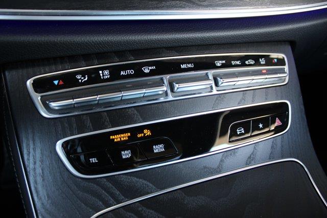 mercedes-benz E Class 2023 - 20
