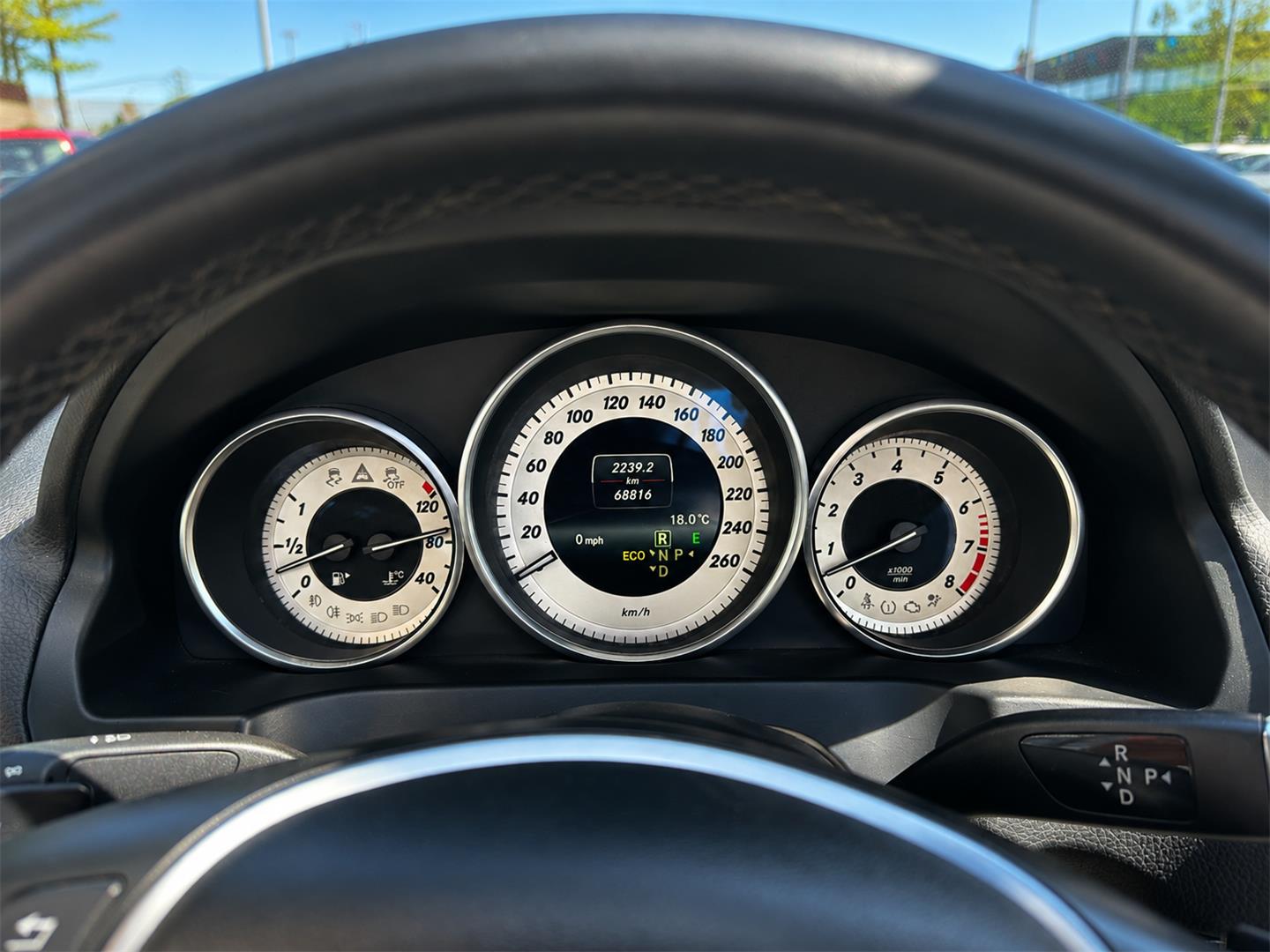 mercedes-benz E-Class 2014 - 19