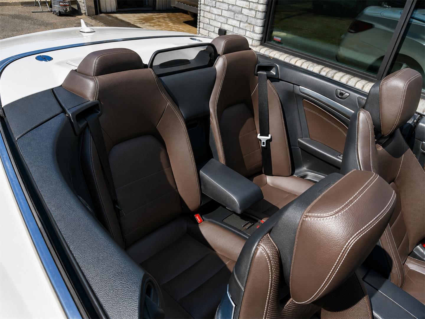 mercedes-benz E-Class 2014 - 27