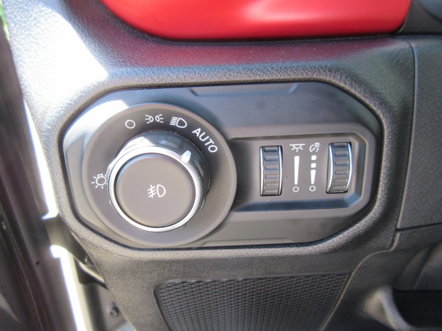 jeep Wrangler 2021 - 26