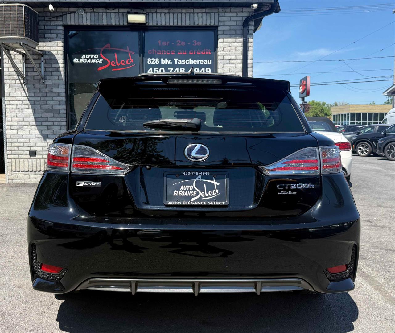 lexus CT 200h 2017 - 13