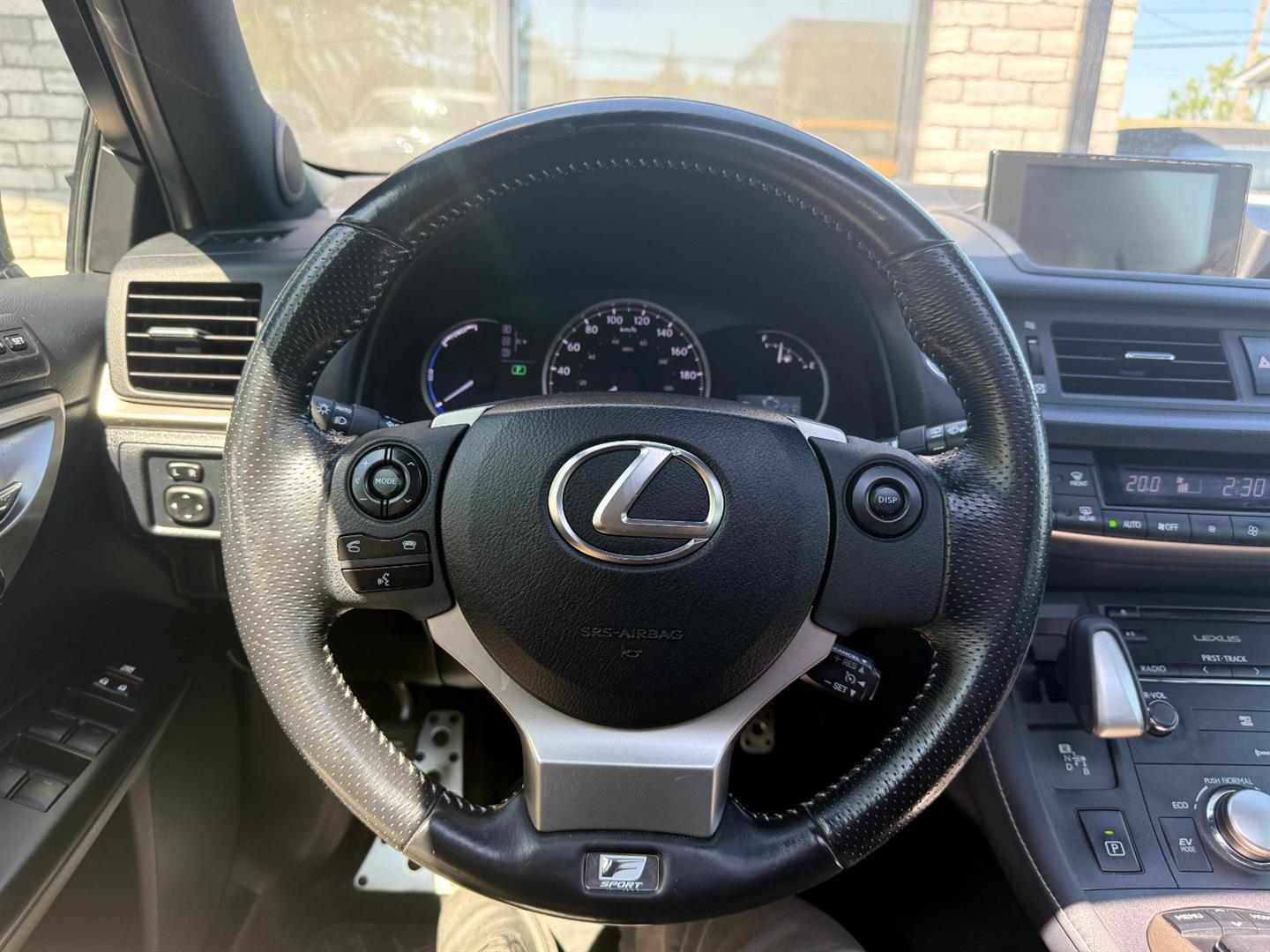 lexus CT 200h 2017 - 21