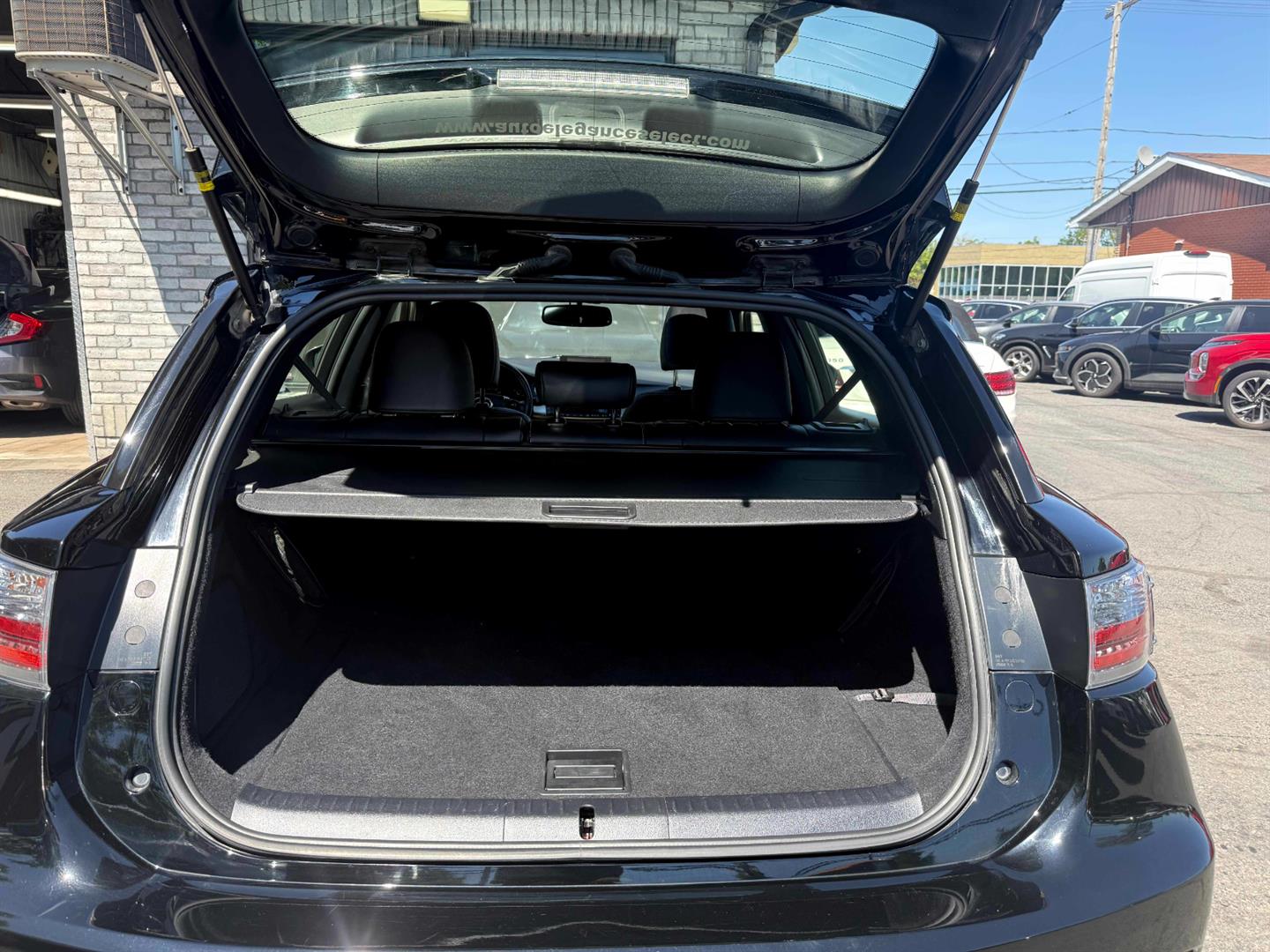 lexus CT 200h 2017 - 23