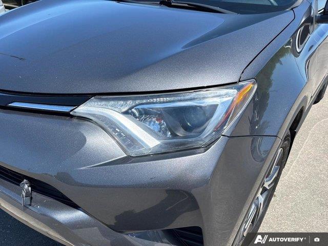 toyota RAV4 2018 - 11