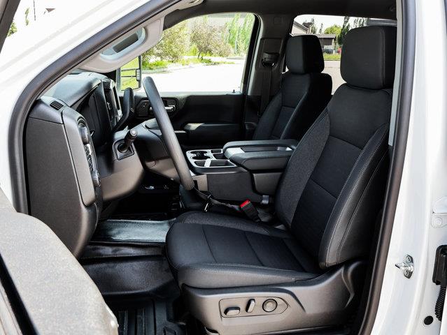 Chevrolet Silverado 3500HD 15