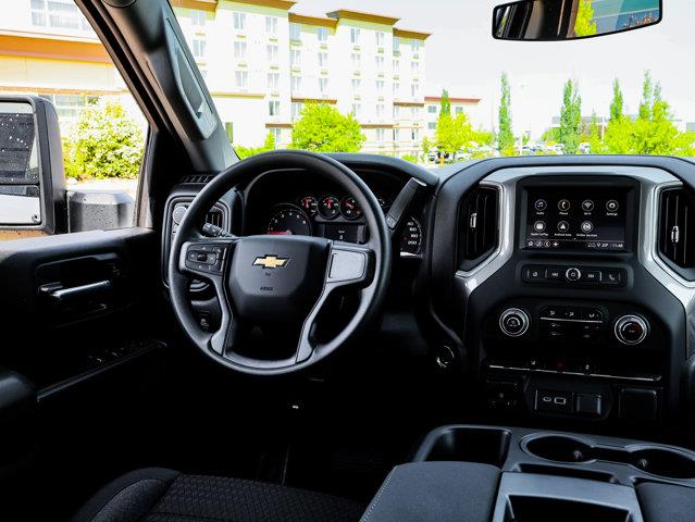 Chevrolet Silverado 3500HD 18