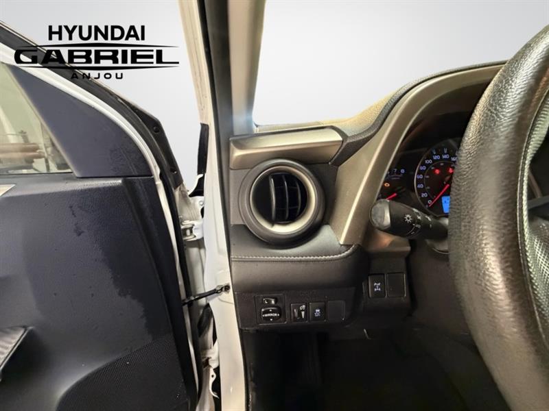 toyota RAV4 2015 - 11