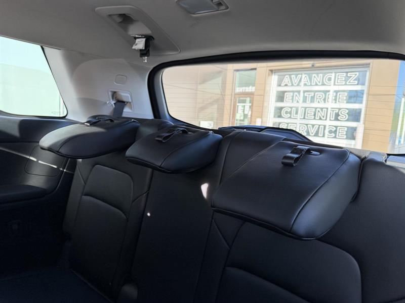 nissan Pathfinder 2023 - 12