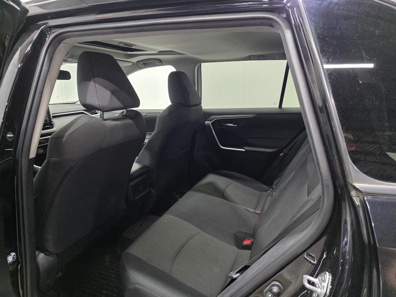 toyota RAV4 2022 - 21
