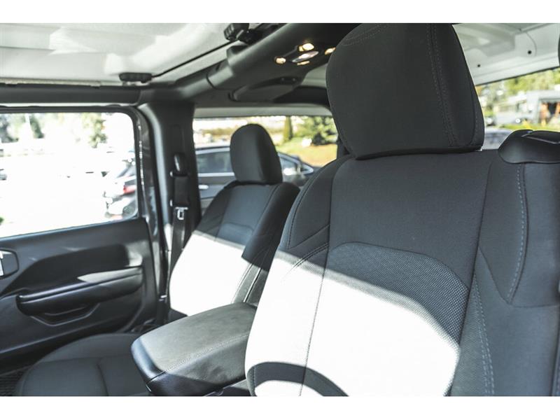 jeep Wrangler 2019 - 16