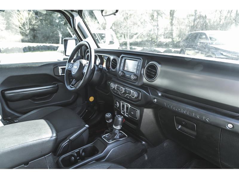 jeep Wrangler 2019 - 17