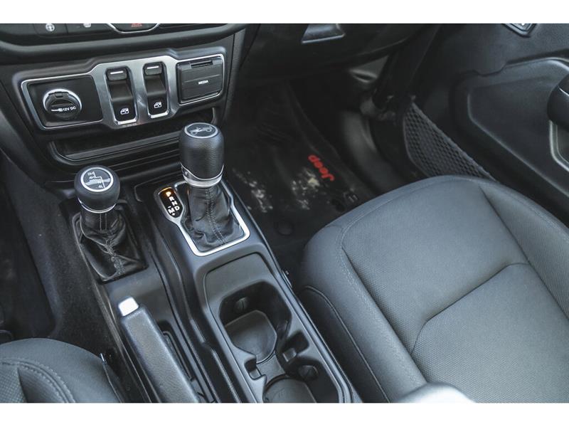 jeep Wrangler 2019 - 31