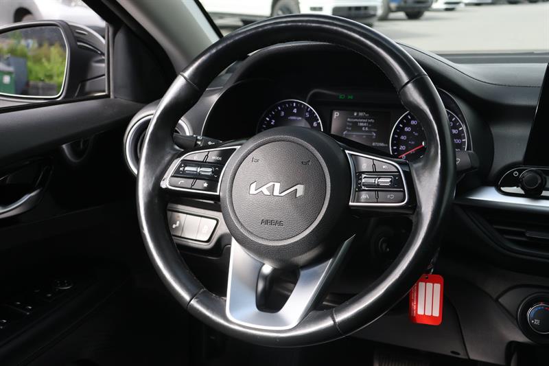 kia Forte 2023 - 2