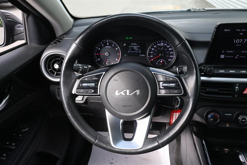 kia Forte 2023 - 15