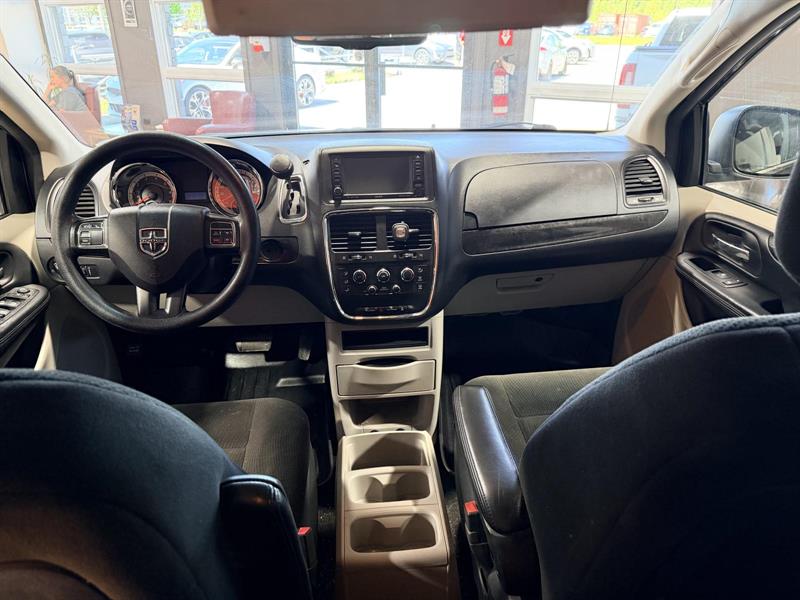 dodge Grand Caravan 2015 - 27
