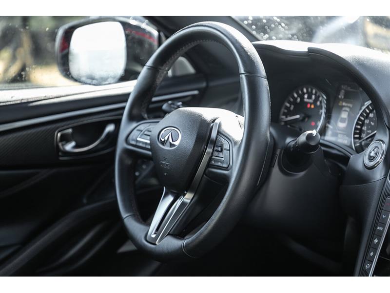 infiniti Q60 2021 - 26