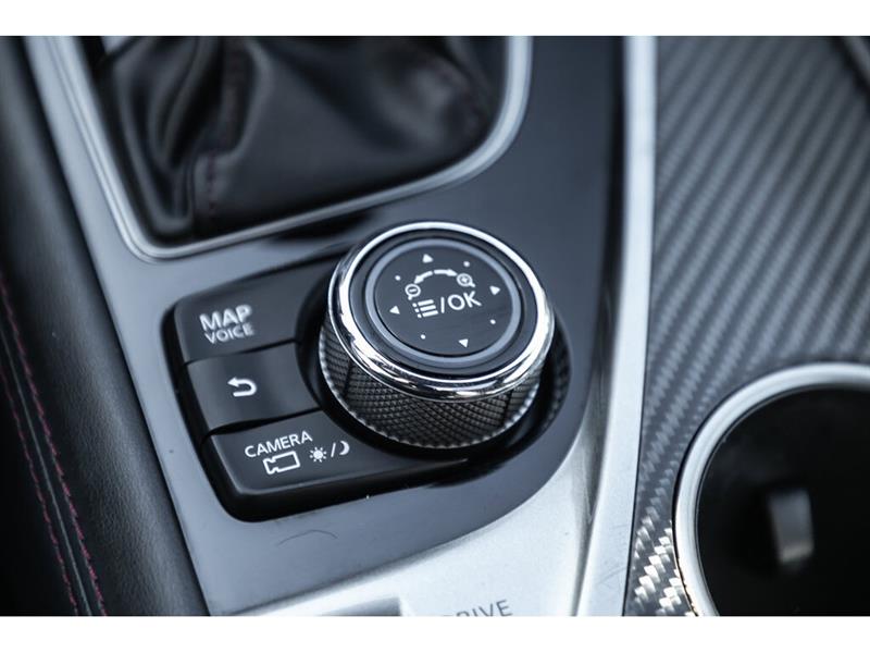 infiniti Q60 2021 - 40
