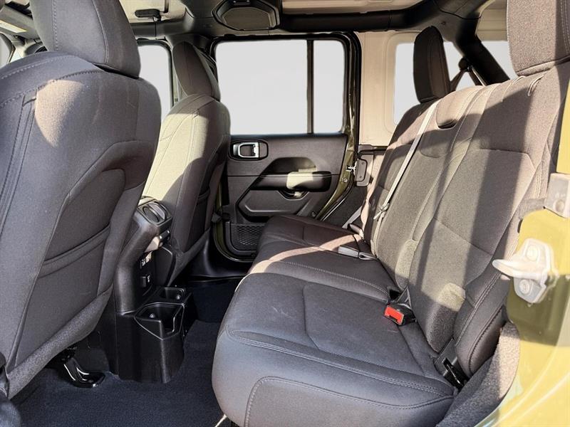 jeep Wrangler 2023 - 14