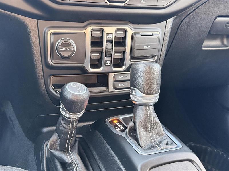 jeep Wrangler 2023 - 21