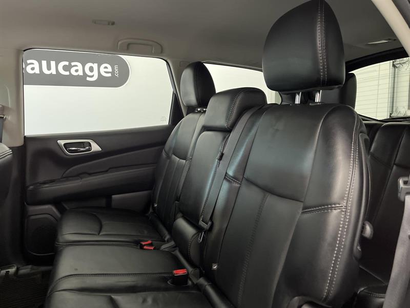 nissan Pathfinder 2017 - 9