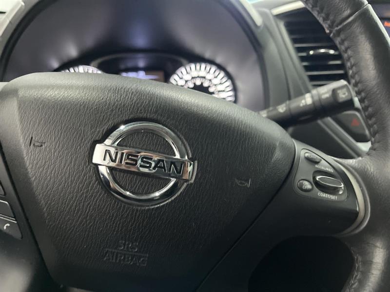 nissan Pathfinder 2017 - 17