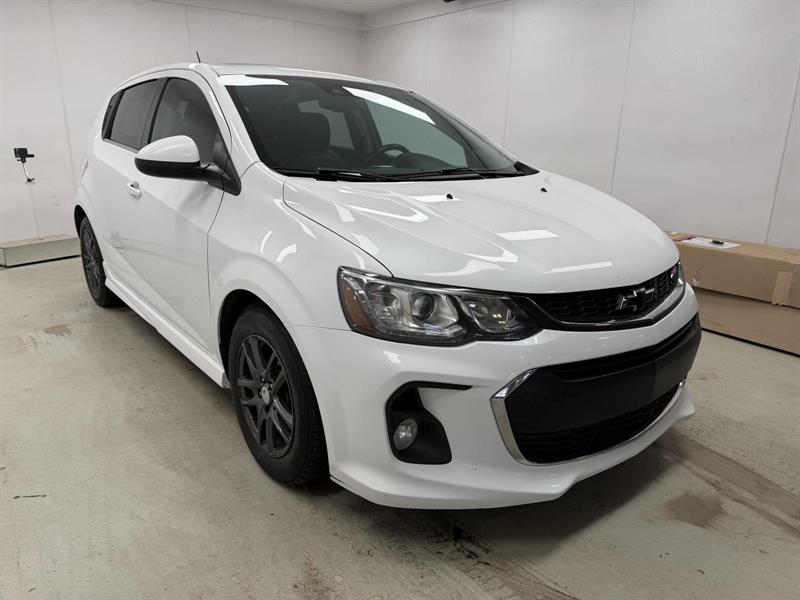chevrolet Sonic 2017 - 3