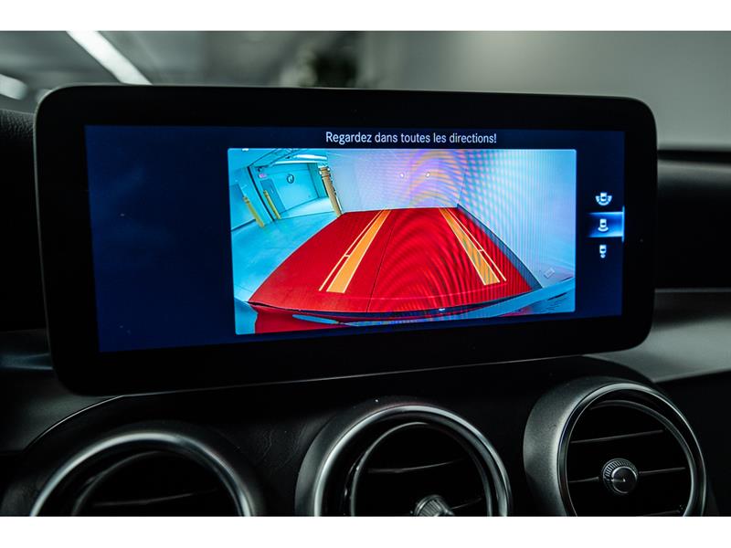 mercedes-benz GLC300 2022 - 20