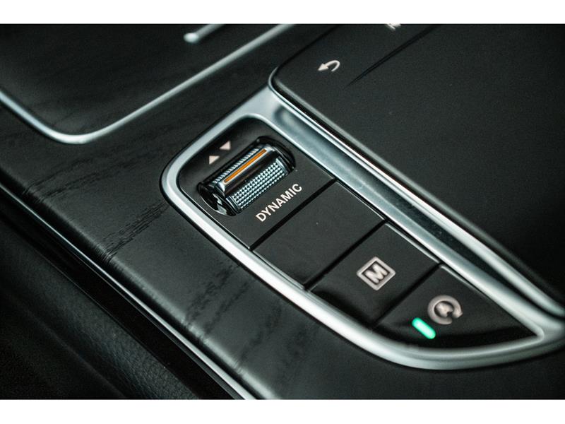 mercedes-benz GLC300 2022 - 24