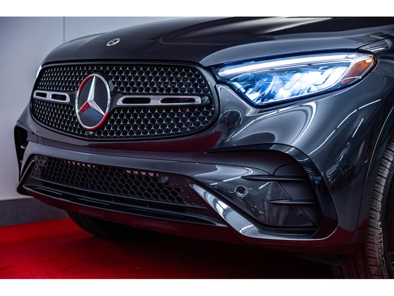 mercedes-benz GLC300 2025 - 3