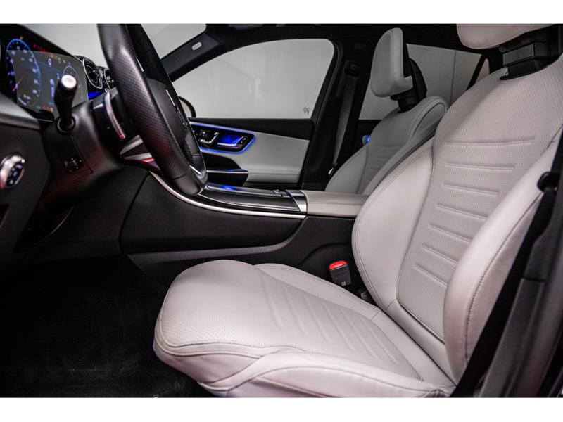 mercedes-benz GLC300 2025 - 13