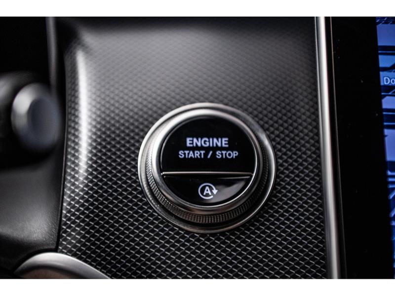 mercedes-benz GLC300 2025 - 18
