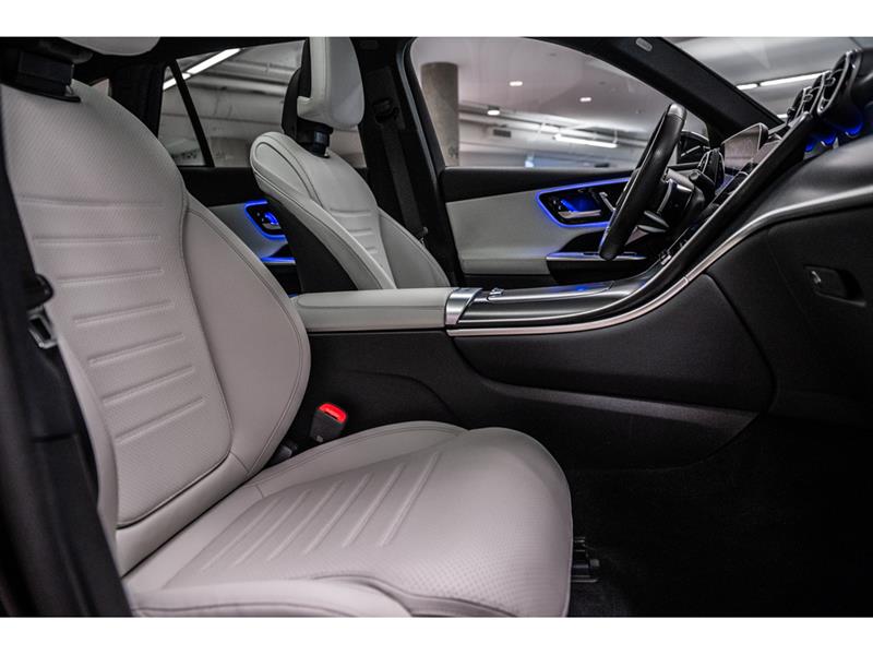 mercedes-benz GLC300 2025 - 28